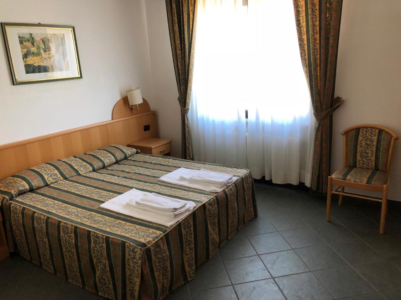 Hotel Il Giardino Cassano Spinola Exterior foto